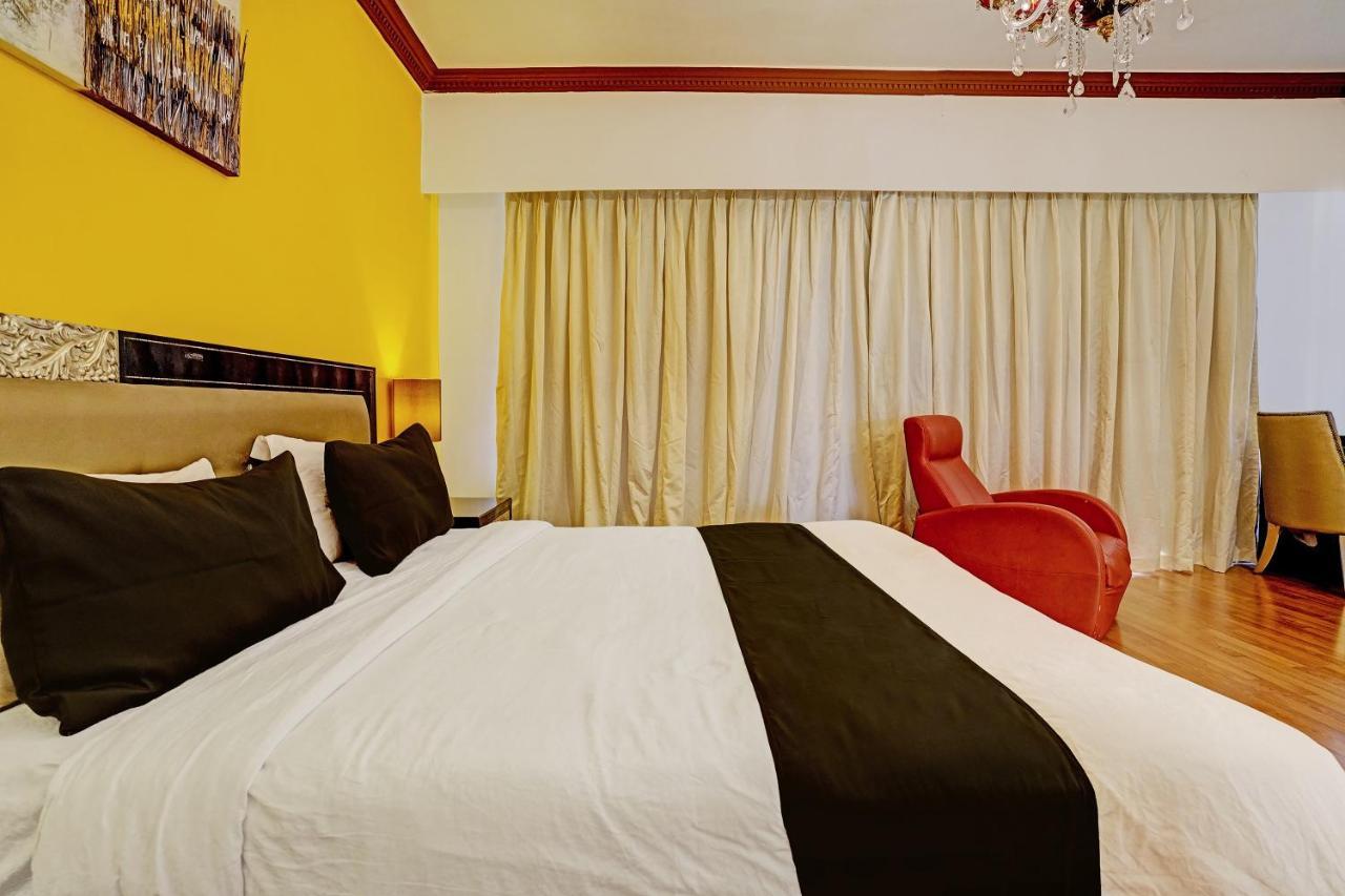 Townhouse 809 Royal Palms Hotel - Rose Collection Mumbai Exteriör bild